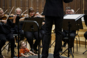 Kad se hol pretvori u parking za kolica, a sala u muzičku igraonicu: Novembarski koncerti za bebe u Filharmoniji (FOTO)