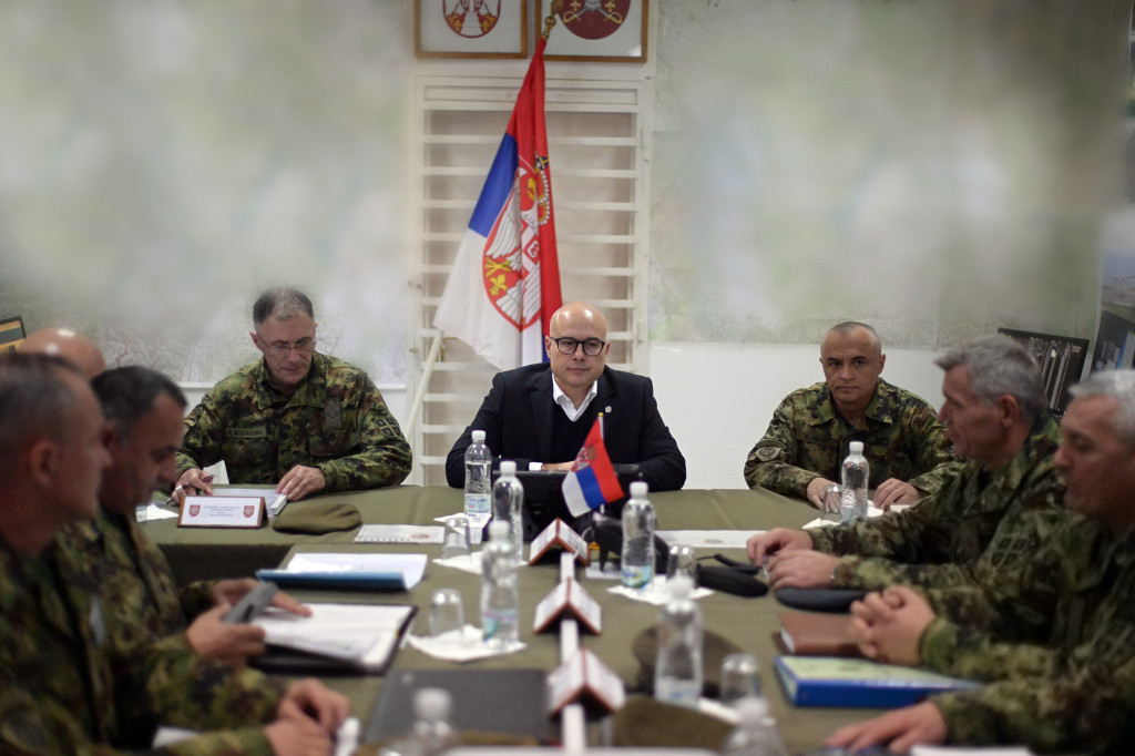 Ministar Vučević obišao garnizon Raška: Vojska Srbije spremna, sposobna i obučena