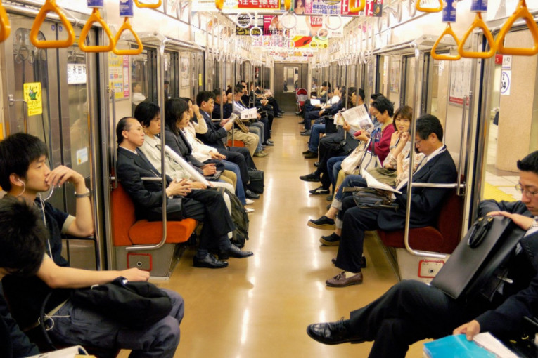 Ne radite ovo u japanskom vozu! Saveti za razumevanje pravila bontona