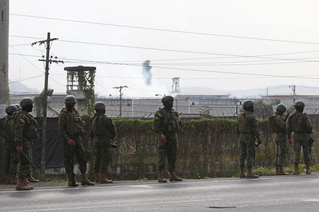 Šta se događa u zemlji u kojoj vladaju bande? Policijski čas, krvavi obračuni na sve strane, a kako je sve počelo?