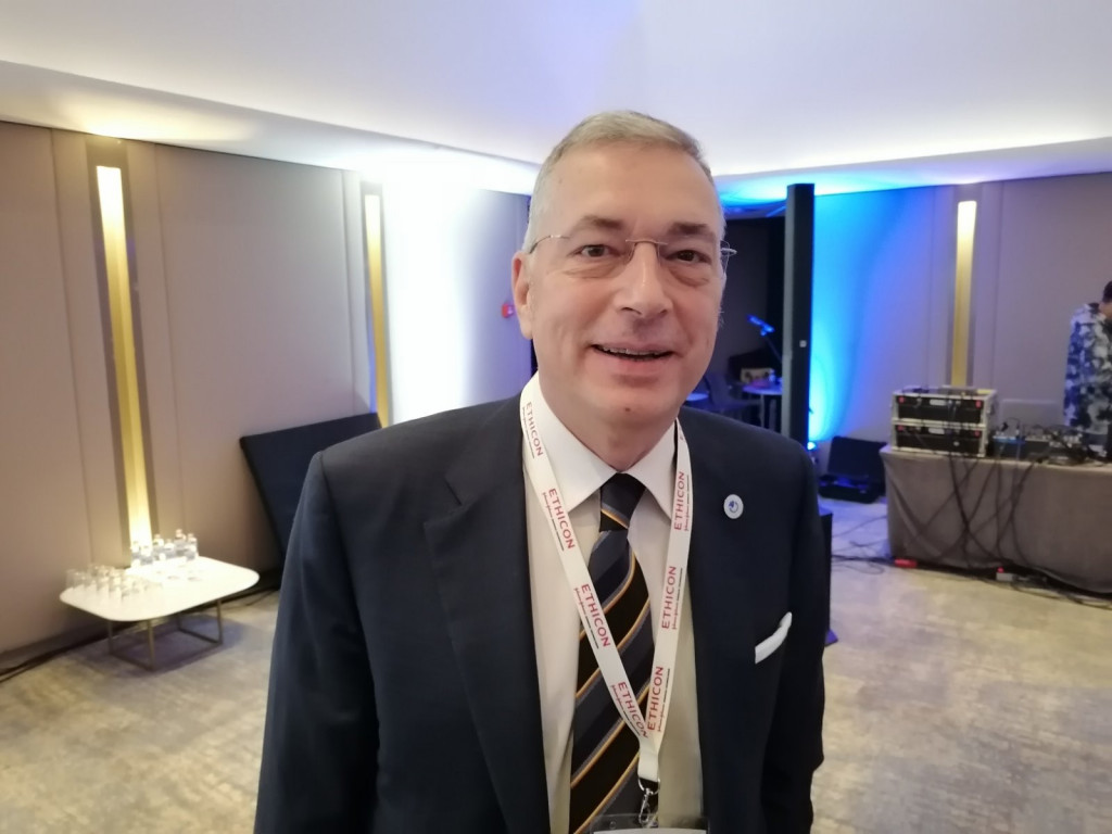 Uznemirujuće upozorenje stručnjaka: Dugotrajna gorušica može dovesti do opasnog raka jednjaka!