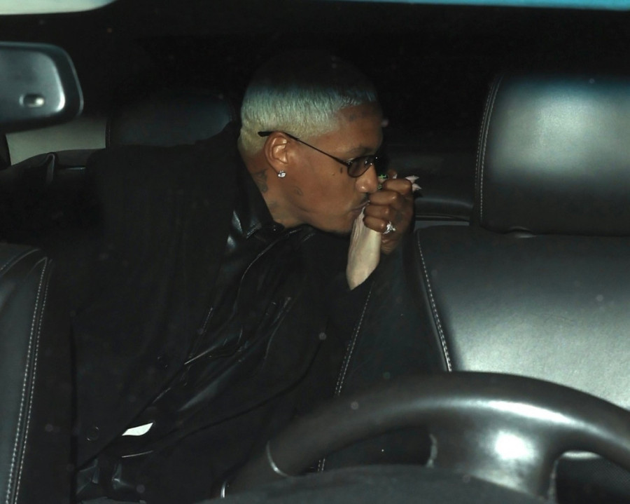 Šer otkrila kako joj je u vezi sa 40 godina mlađim dečkom: Ljubav ne poznaje matematiku, ljubimo se kao tinejdžeri!