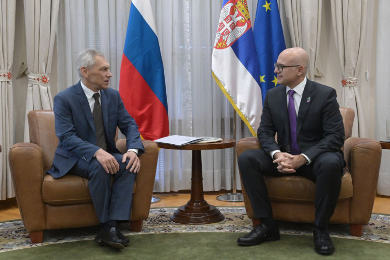 Ministar Vučević se sastao sa Bocan-Harčenkom: Zahvalni Rusiji na podršci i očuvanju suvereniteta Srbije (FOTO)