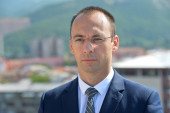 Simić: Rašić je glasao da se oduzme zemljište srpskim domaćinima u Leposaviću i Zubinom Potoku!