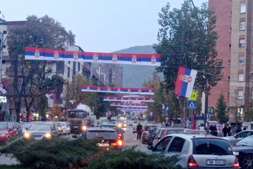 Vučić odlikuje smenjenog komandira Đurića: Odbio da trpi teror Prištine i deli svom narodu Kurtijeve ukore