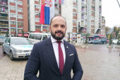 Kosovska policija pretresala Radojevića na novom kontrolnom punktu na severu KiM, on pozvao međunarodne predstavnike da se uvere (VDEO)