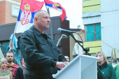 Citirao reči patrijarha Pavla:  Srpski policajac koga je smenio Kurti održao emotivan govor