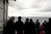 Četiri pakistanska migranta nestala nakon brodoloma u Italiji!