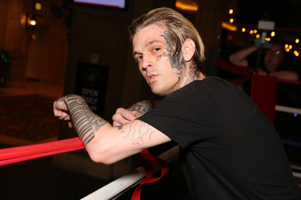 Ovi poznati imaju decu s rodbinom! Pevača silovala sestra, a glumac nije ni znao da je u braku s rođakom!