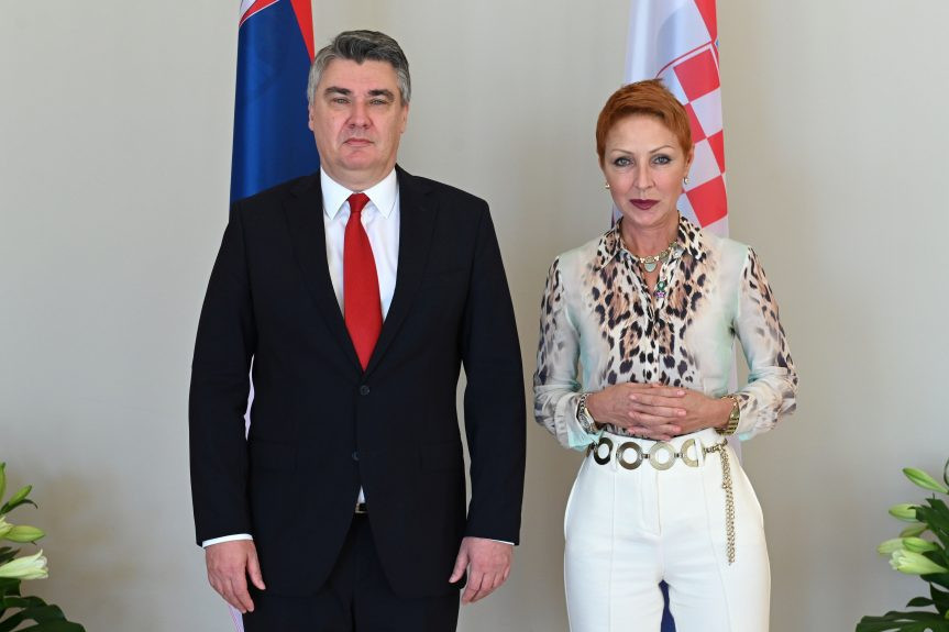 Ambasadorka Srbije predala akreditive hrvatskom predsedniku
