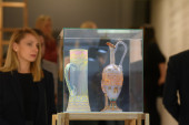 Srbija na staklenom putu: Magična izložba u Muzeju primenjene umetnosti (FOTO)