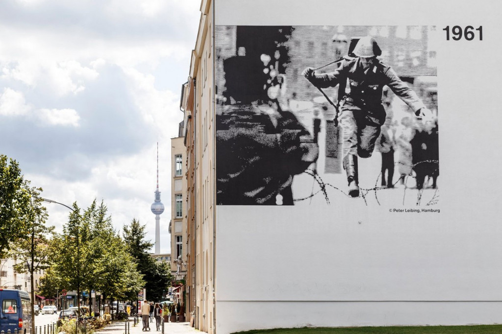 Ni zid ni nagazne mine, a ni psi i žica nisu sprečili ljude da beže ka slobodi: Potresne priče iz hermetički zatvorenog grada (FOTO)