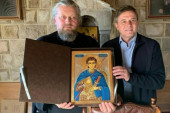 Duhovna snaga pred Mundijal: Piksi posetio manastir Ostrog!