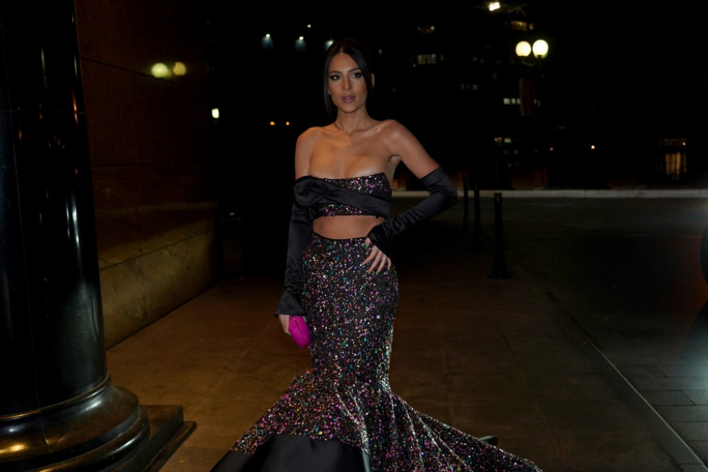 Anastasija zbog ovoga odlučila - venčanica joj ne sme biti teška! Progovorila i o putu u Katar, gde će bodriti dečka (FOTO)