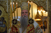 Joanikije čestitao Božić: Mitropolit pozvao vernike da praznik proslave u miru i ljubavi