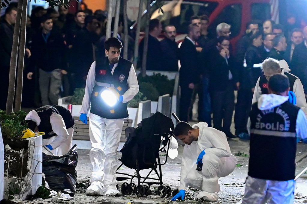 Broj povređenih u napadu u Istanbulu porastao na 81, bombu aktivirala žena: "Zaledio sam se kad sam čuo eksploziju"