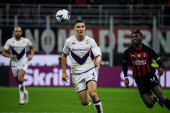 Srbin ispašta zbog greške golmana! Milenković postigao autogol, Fiorentina tragično izgubila od Milana!