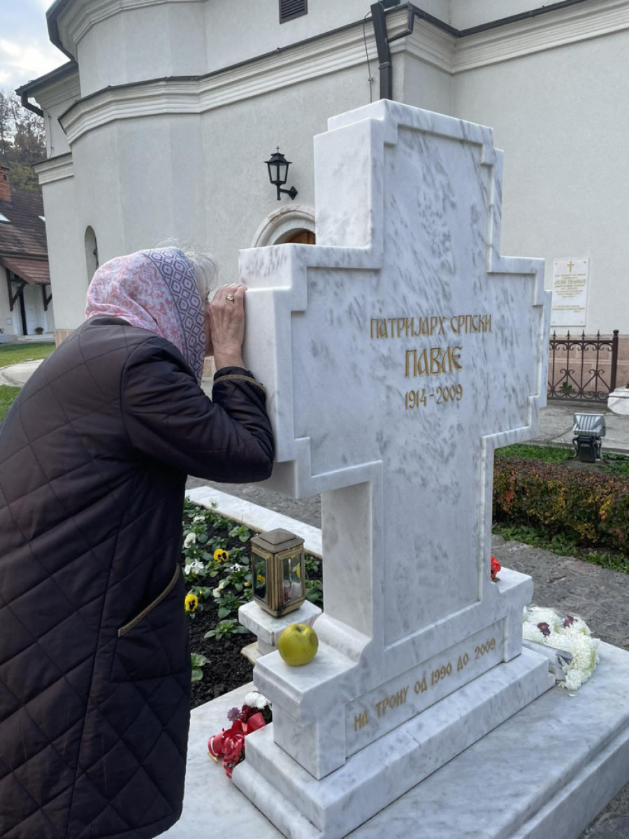 Voljen, poštovan i nikad neprežaljen: Patrijarh Pavle preminuo je na današnji dan, a uspomene na njega ne blede