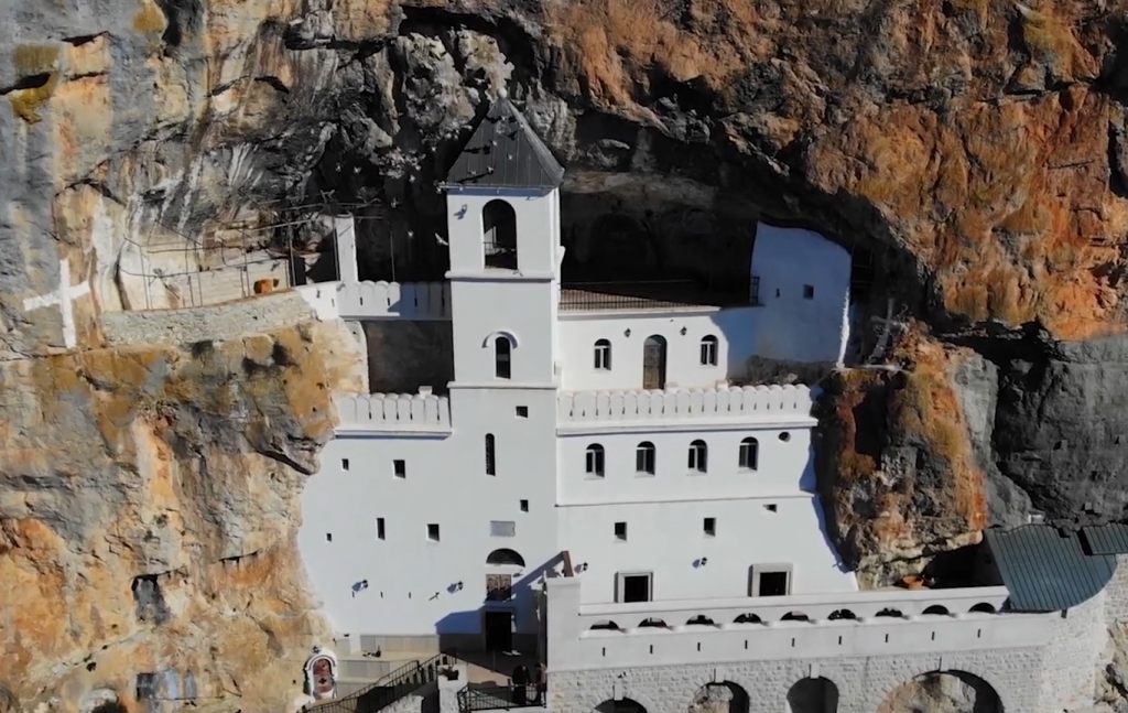 Dirljiva priča o ruskim monasima u Crnoj Gori: Film "Lastavice Hristove" u bioskopima (FOTO/VIDEO)