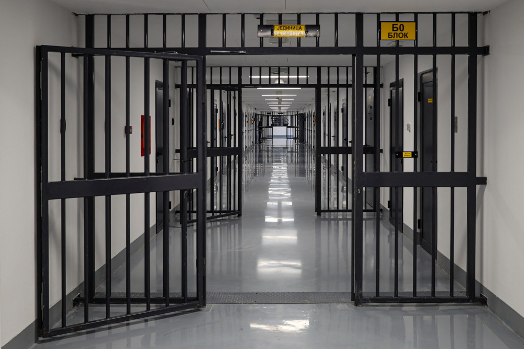 Užas u zatvoru: Osoblje obolelo nakon kontakta sa nepoznatom supstancom