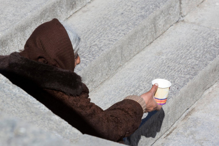 Nemačka - tržište stanova diskriminiše, sve više žena i dece na ulici