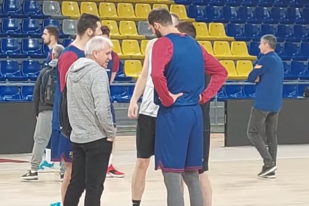 Partizan: Pre dve nedelje Mirotić je dao reč Obradoviću, a potom i predsedniku Mijailoviću da dolazi u naš klub