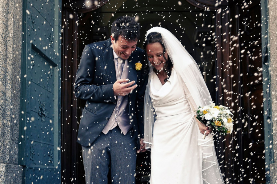 Svekrva na testu: Koje običaje mora da ispoštuje prema snaji pre i na dan svadbe!