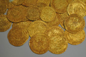 Ukradeni keltski zlatnici vredni milione evra: Lopovi razbili vitrinu u nemačkom muzeju i odneli istorijsko blago