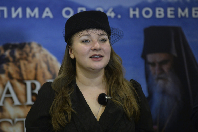 Poslednji film u kome je učestvovao mitropolit Amfilohije: Održana premijera ostvarenja "Lastavice Hristove" (FOTO/VIDEO)