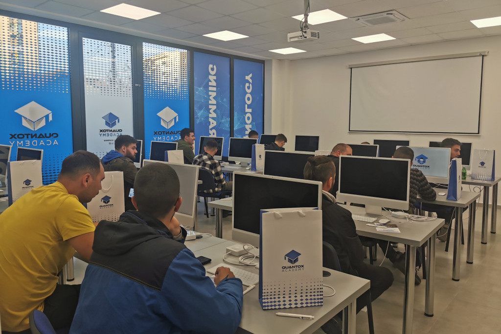 Ko kaže da je IT sektor zaštićen? Kriza među programerima, otkazi stigli i u Srbiju