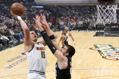 Blistava noć Srba u NBA: Jokić se poigravao sa Klipersima, Pokuševski odličan protiv Čikaga