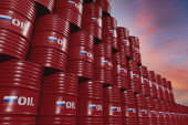 Rusija saopštila lepe vesti: Prosečna cena nafte Ural za osam meseci 56,58 dolara za barel!