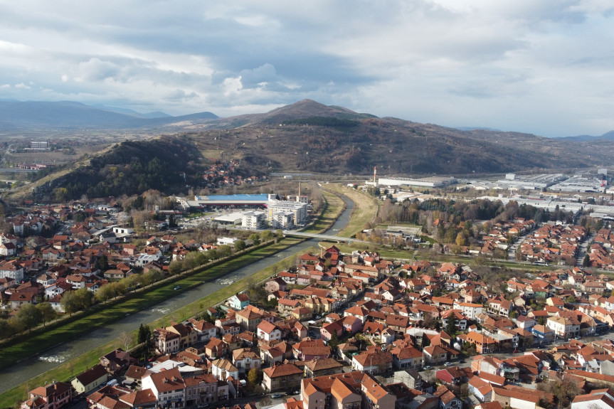 "Do kraja dana bi trebalo da dobijemo precizne instrukcije": Gradonačelnik Pirota o uklanjanju cisterni sa amonijakom