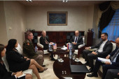 Ministar Vučević se sastao sa pomoćnikom sekretara odbrane SAD: Odnosi dve zemlje imaju uzlazni trend (FOTO)
