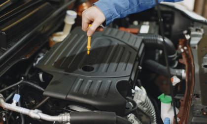 Ne čekajte da se upali lampica: Ovo proverite na automobilu bar jednom mesečno