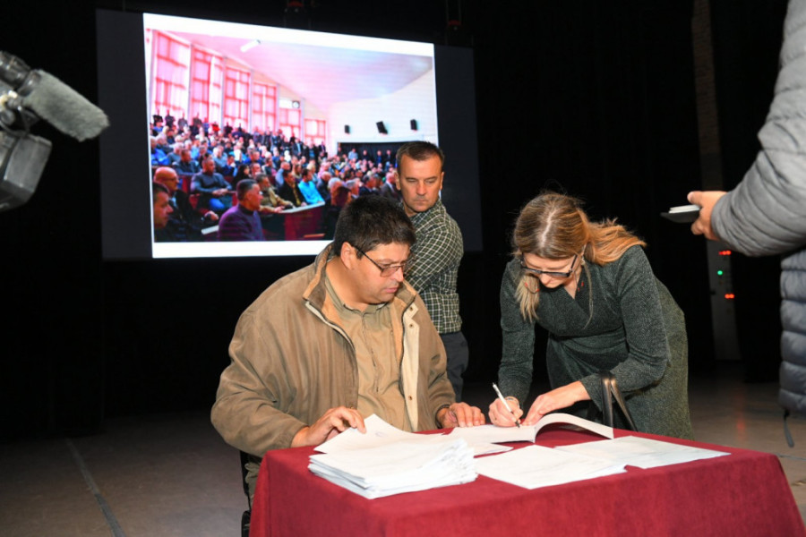 24SEDAM ČAČAK Svečano potpisani ugovori o podsticajnim sredstvima za poljoprivrednike