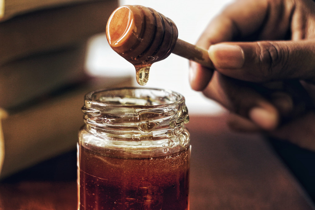 Nova istraživanja potvrdila čudo: Evo šta će se dogoditi vašem telu ako svakoga dana pojedete dve kašičice meda