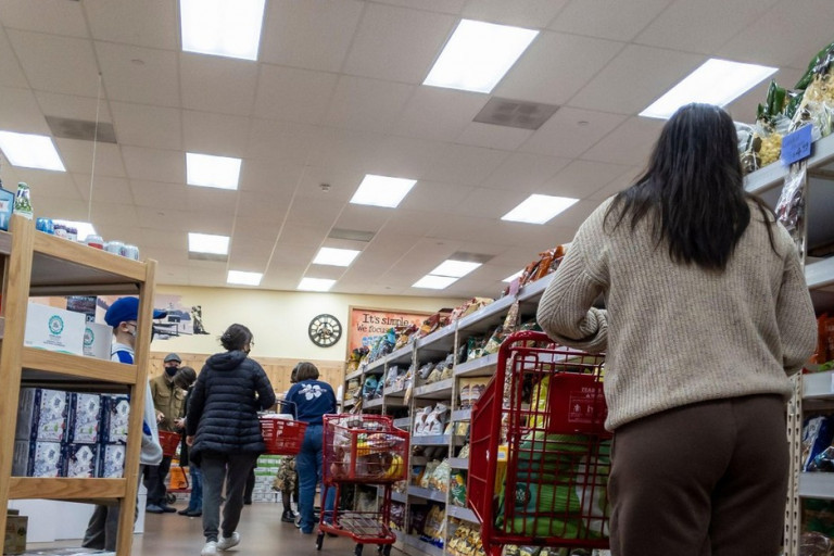 Promet u maloprodaji porastao u novembru 19,5 odsto