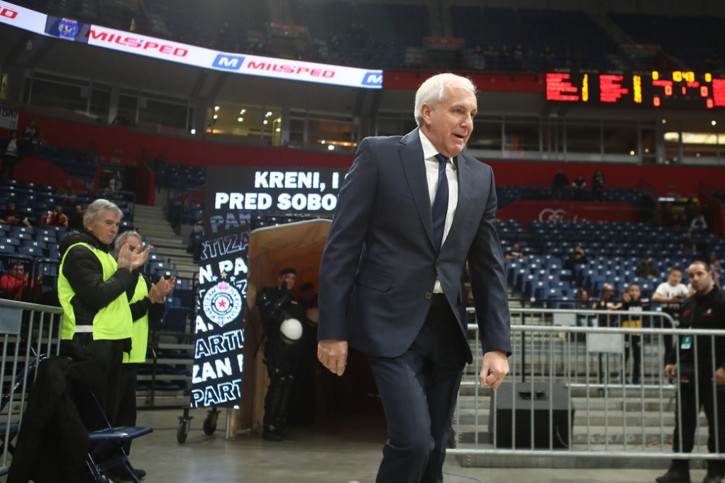 Valensija stiže, Partizan ima probleme! Obradović poručio igračima: "Izbijte to iz glave"