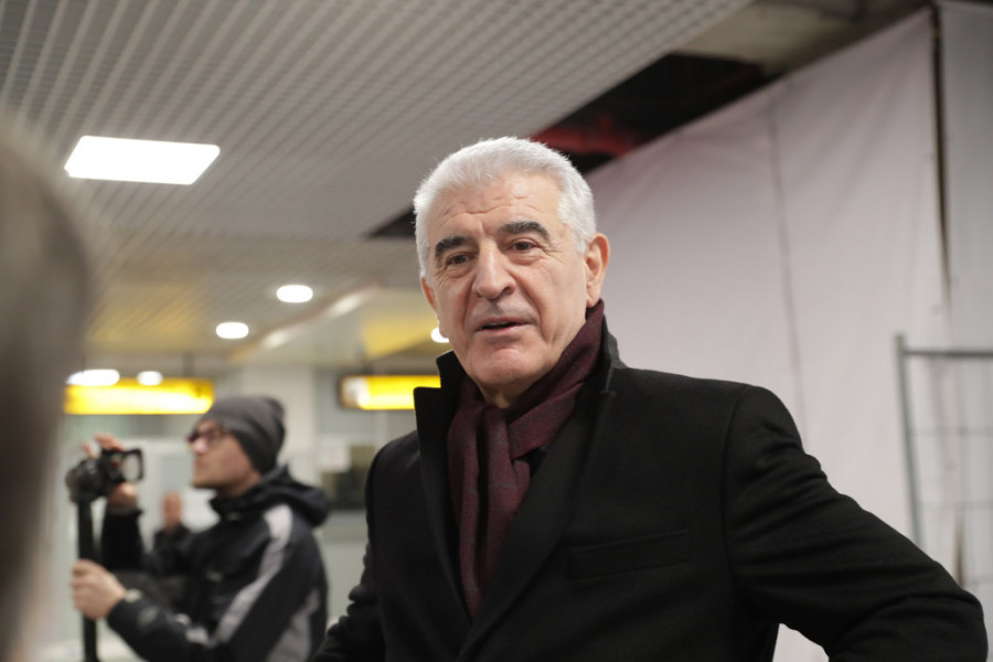 Pozivao na ubistvo predsednika i sa NATO opozicijom šetao protiv "nasilja", a sad brani Kecmanoviće: Ko je Borivoje Borović?