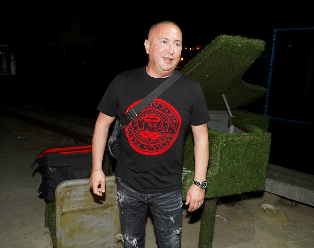 Mogao je da nastrada zbog bakšiša: Đani otkrio najluđi način na koji je zaradio novac!