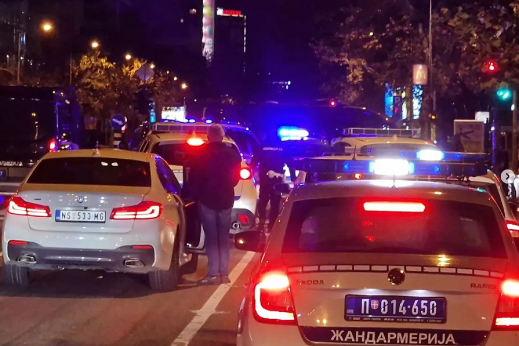 Oglasio se MUP nakon filmske potere za vozačem "audija": Osam puta prošao na crveno svetlo, povredio policajce, vozio pod dejstvom alkohola!