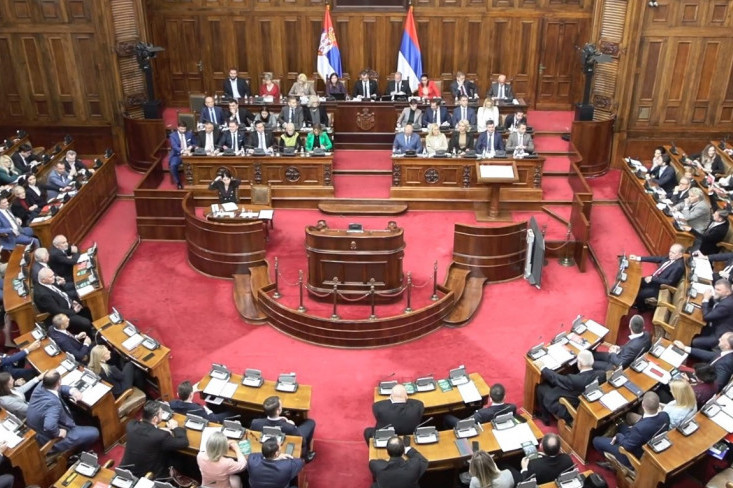 Zakazana sednica parlamenta: Poslanici sutra o javnom servisu