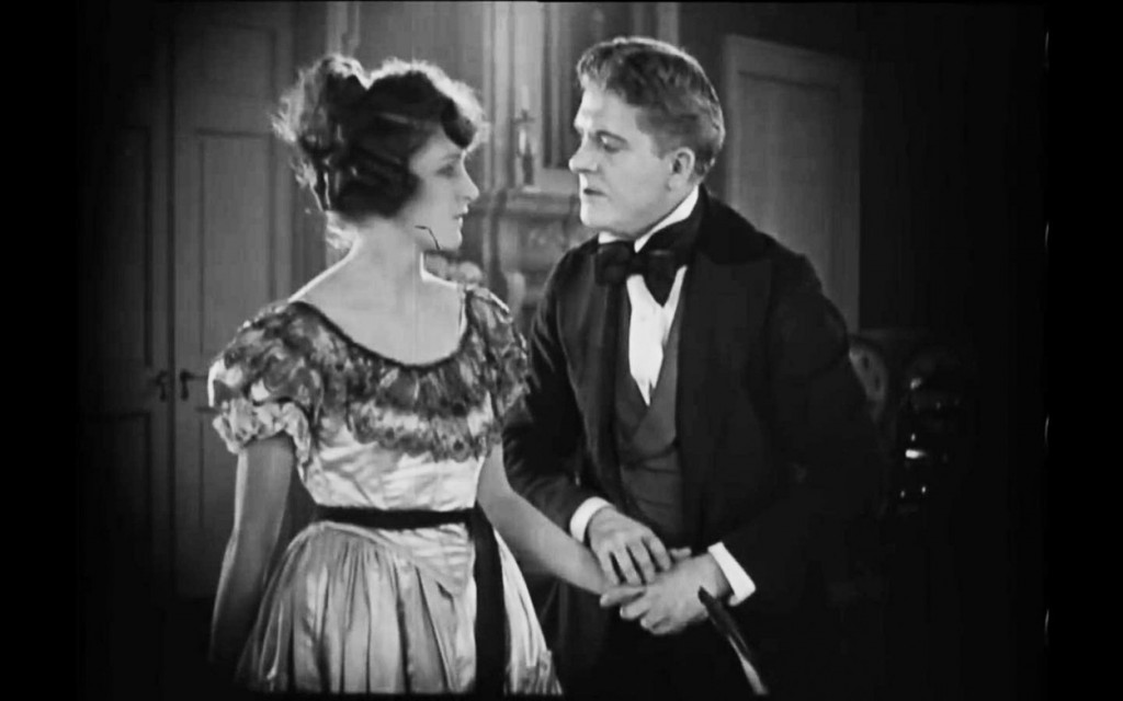 Tajna "Doktora Džekila i mistera Hajda" krije se u jednom ormanu: Obešen o vešala koja je sam napravio (FOTO)