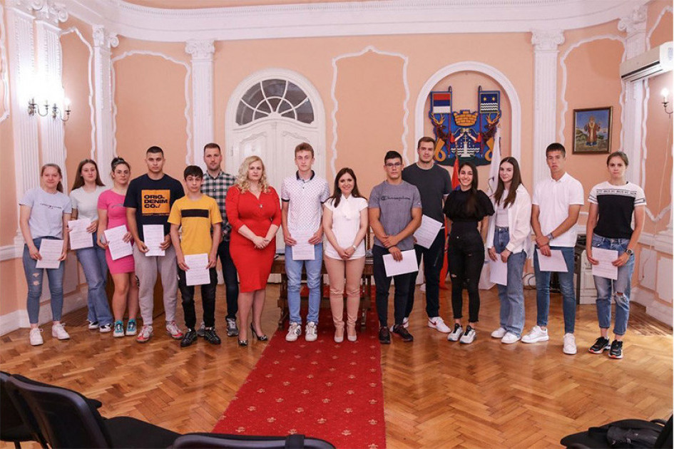 24SEDAM RUMA Rumskim sportistima dodeljene stipendije