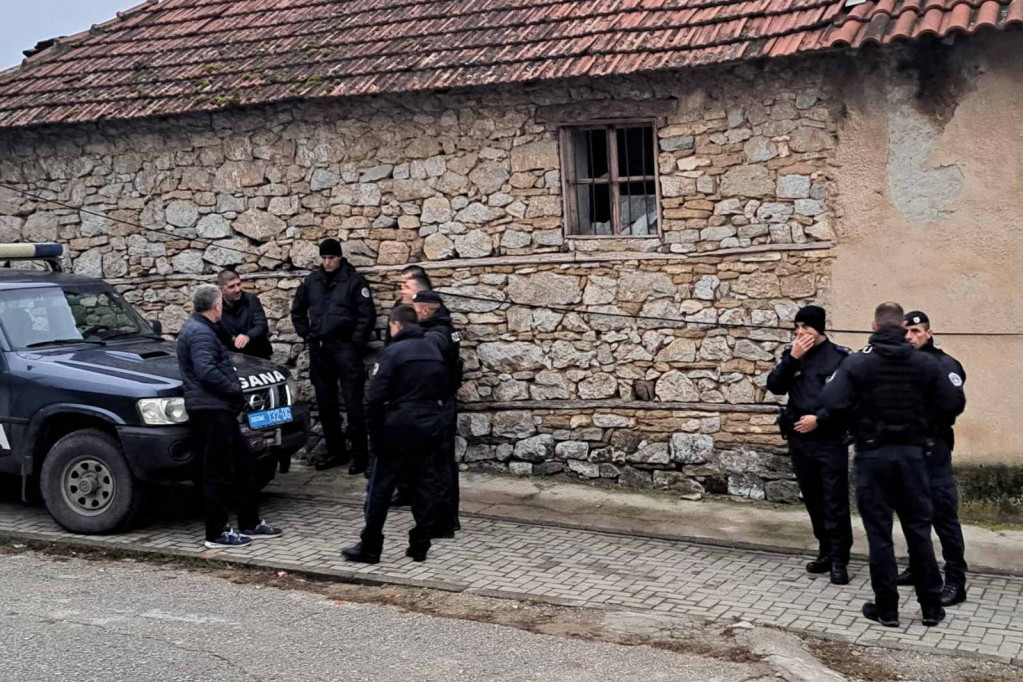 Novi Kurtijev udar na Srbe južno od Ibra: Policija upala u srpsku vinariju (FOTO/VIDEO)
