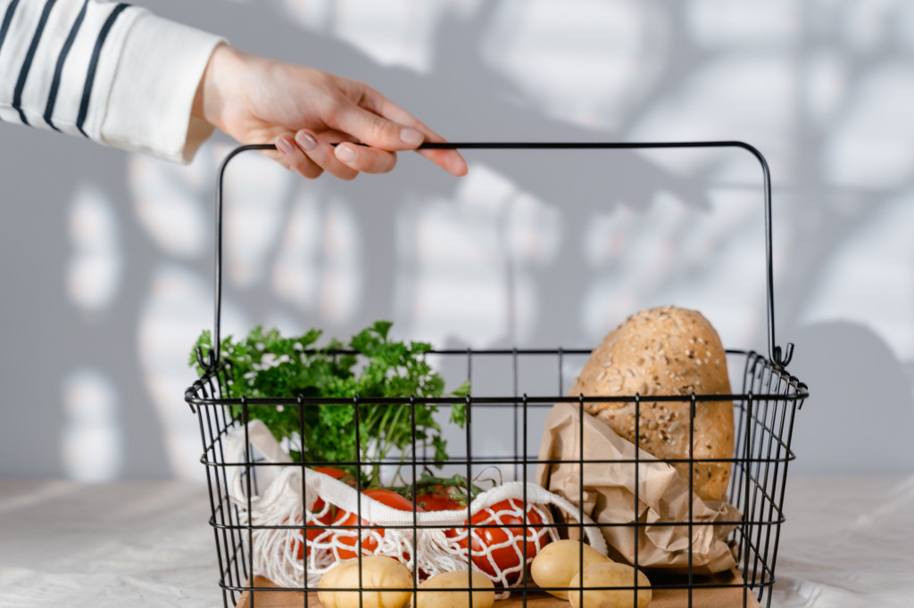 Produžena Uredba o ograničenju cena osnovnih životnih namirnica: Evo do kad će važiti, kazne za kršenje su paprene