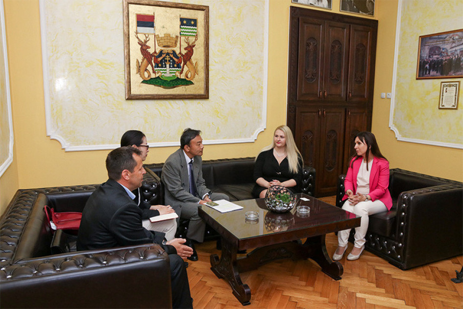 24SEDAM RUMA Japanski ambasador posetio Rumu