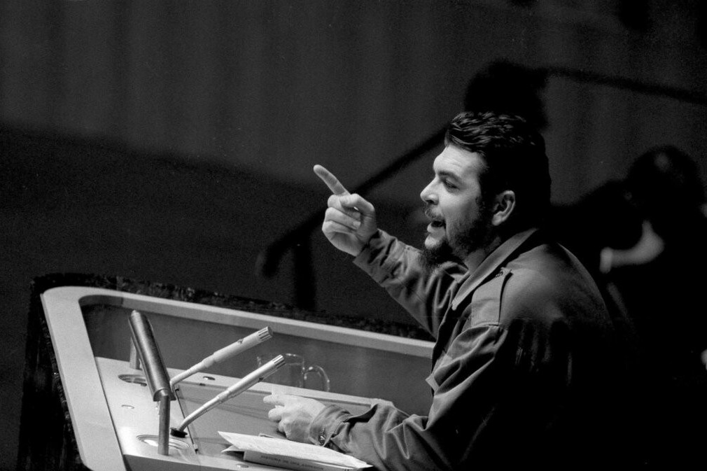 Če Gevara se pre 58 godina obratio UN, a njegov govor se i dalje pamti: Kako je revolucionar ušao u istoriju? (VIDEO)
