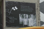"Zauvek će njihov nasmejan lik živeti u našim srcima": Postavljen panel za nastradale tinejdžere u Čačku!